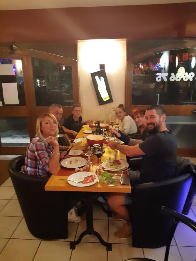 Le Grand Chatelard Hotel Bar Restaurant Sainte-Marie-de-Cuines Dış mekan fotoğraf